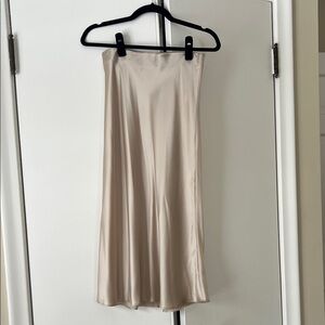 Elegant Cream 100% Silk Midi Skirt
